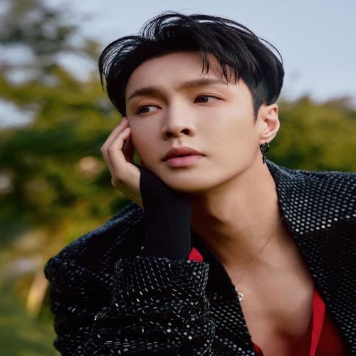 LAY